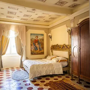 https://palazzo-lari-luxury-accommodation.hotelitalianriviera.com